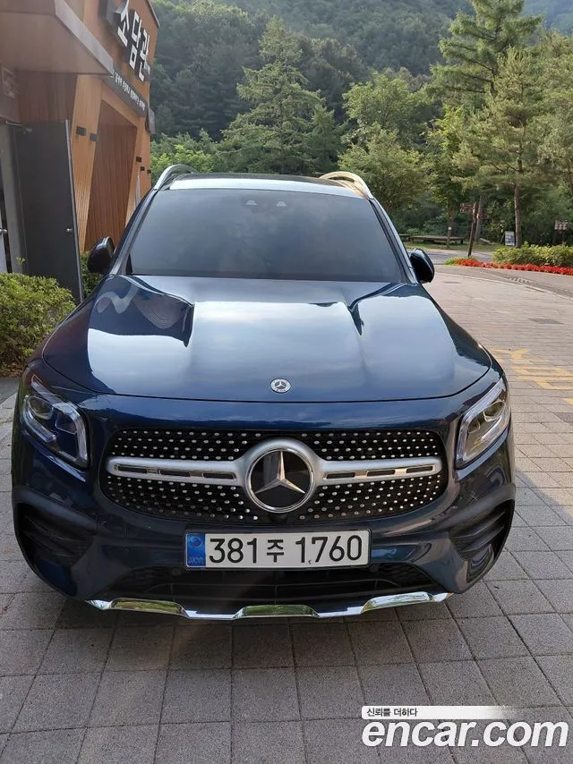 Mercedes-Benz GLB-Class GLB250 4MATIC