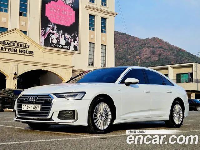 Audi A6 45 TFSI Premium