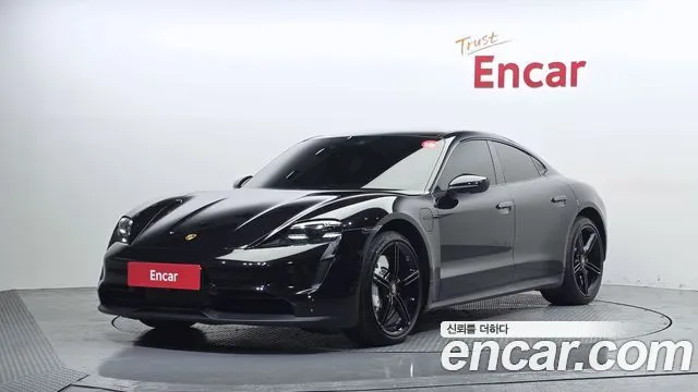 Porsche Taycan 4S