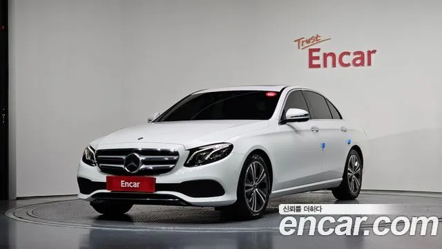 Mercedes-Benz E-Class E300 Avantgarde