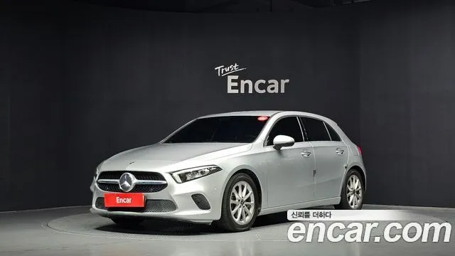 Mercedes-Benz A-Class A220 Hatchback
