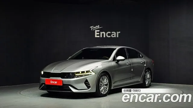 Kia K5 Signature