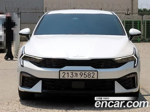 Kia K5 2.0