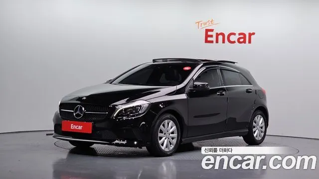 Mercedes-Benz A-Class A200