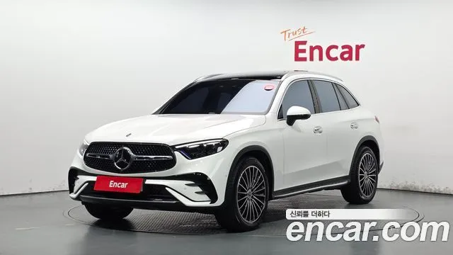 Mercedes-Benz GLC-Class GLC300 4MATIC AMG Line