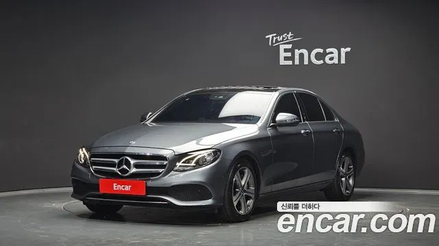 Mercedes-Benz E-Class E300 Avantgarde