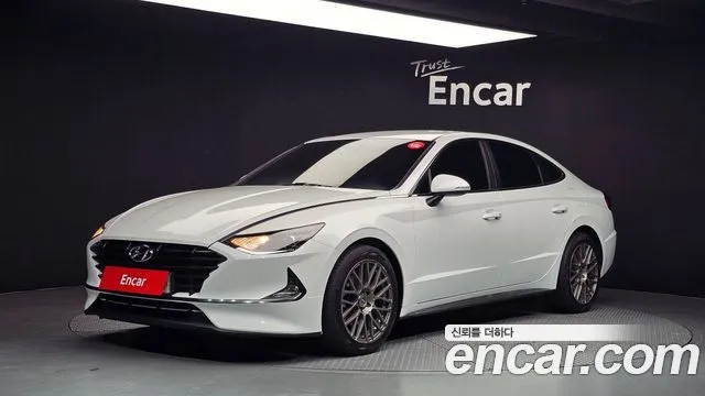 Hyundai Sonata 2.0 LPG(rental car)