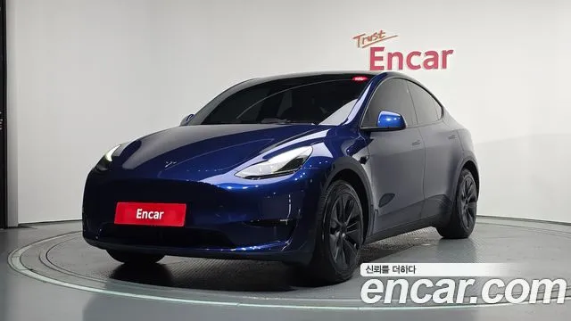 Tesla Model Y RWD