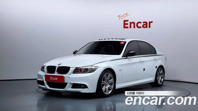 BMW 3-Series 320i Sedan M Sports