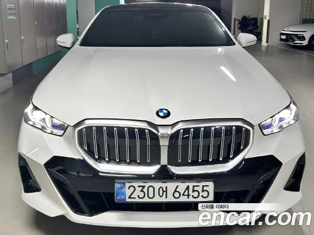 BMW 5-Series 530i xDrive M Sport