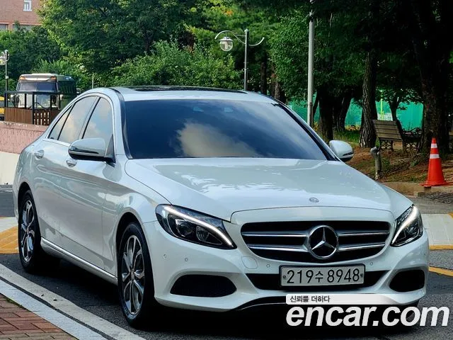 Mercedes-Benz C-Class C200 Avantgarde