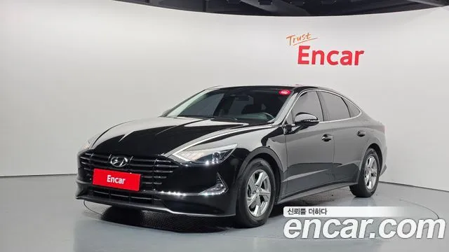 Hyundai Sonata 2.0 LPG(rental car)