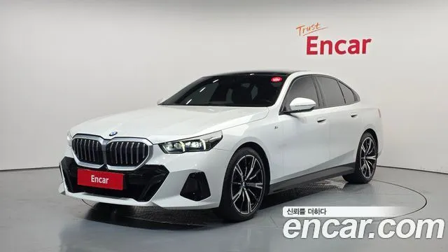 BMW 5-Series 530i xDrive M Sport