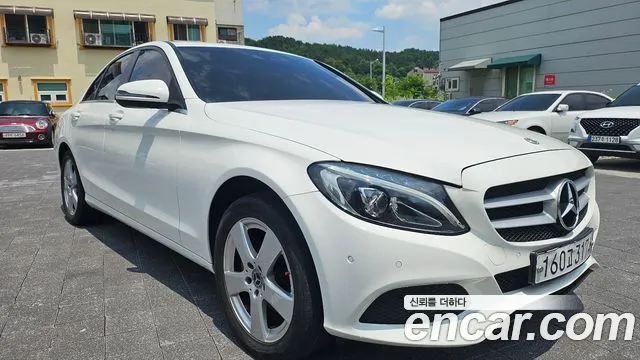 Mercedes-Benz C-Class C200