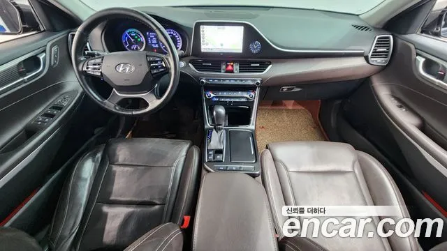 Hyundai Grandeur Exclusive