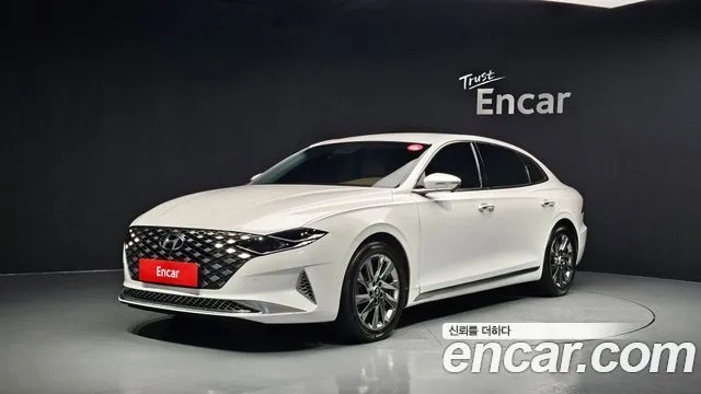 Hyundai Grandeur Calligraphy