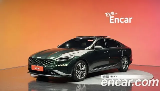 Kia K8 Signature