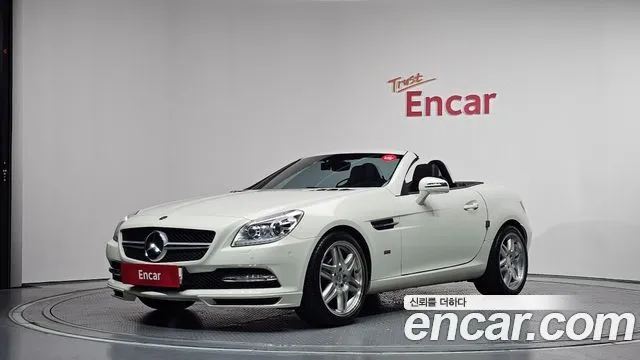 Mercedes-Benz SLK-Class 200 Blue Efficiency