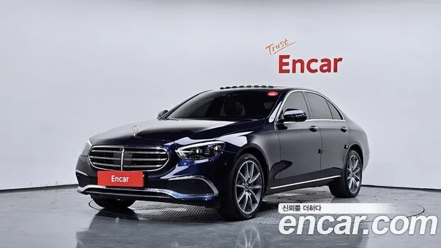Mercedes-Benz E-Class E300e 4MATIC Exclusive