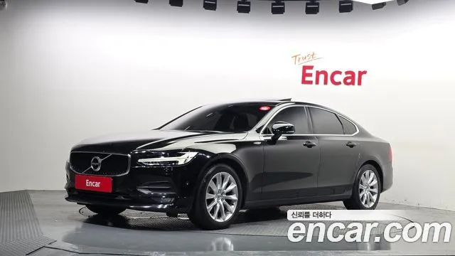 Volvo S90 T5 Momentum