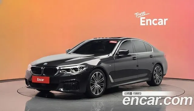 BMW 5-Series 530i M Sport Package Plus