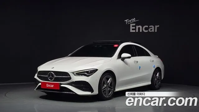 Mercedes-Benz CLA-Class CLA250 4MATIC