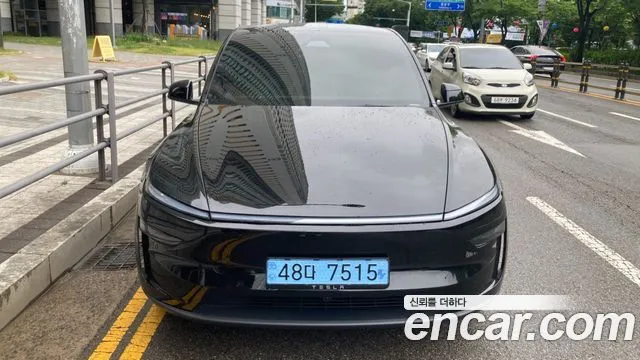Tesla Model Y Premium RWD