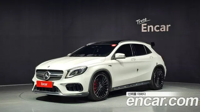 Mercedes-Benz GLA-Class GLA45 AMG 4MATIC