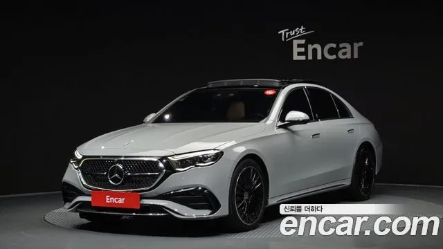Mercedes-Benz E-Class E300 4MATIC AMG Line Premiere Special
