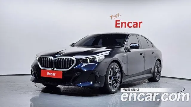 BMW 5-Series 530e M Sport