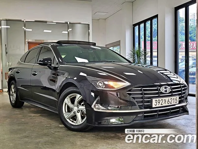 Hyundai Sonata 2.0 LPG(rental car)