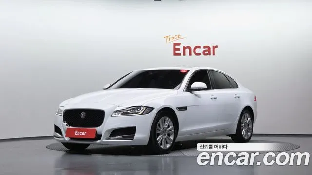 Jaguar XF 25t Portfolio