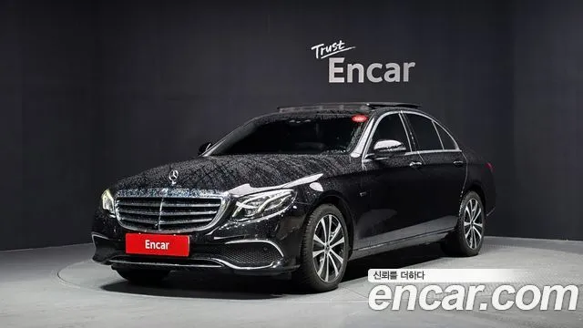 Mercedes-Benz E-Class E300e Exclusive