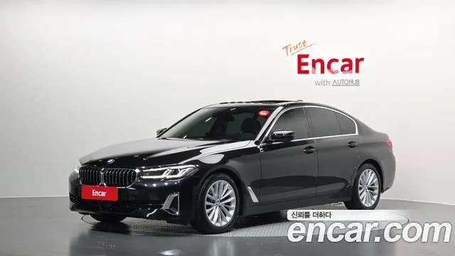 BMW 5-Series 520i Luxury