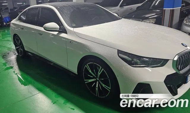 BMW 5-Series 530i xDrive M Sport