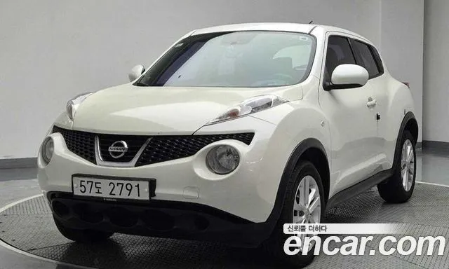 Nissan Juke 1.6 SV