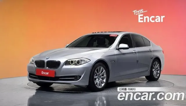 BMW 5-Series 528i