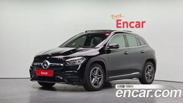 Mercedes-Benz GLA-Class GLA250 4MATIC