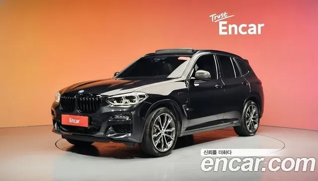 BMW X3 xDrive 30e M sports Online