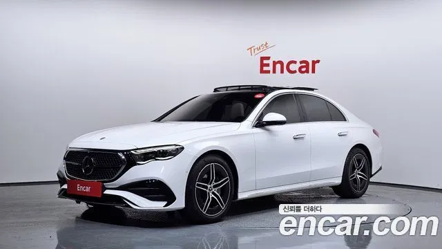 Mercedes-Benz E-Class E300 4MATIC AMG Line
