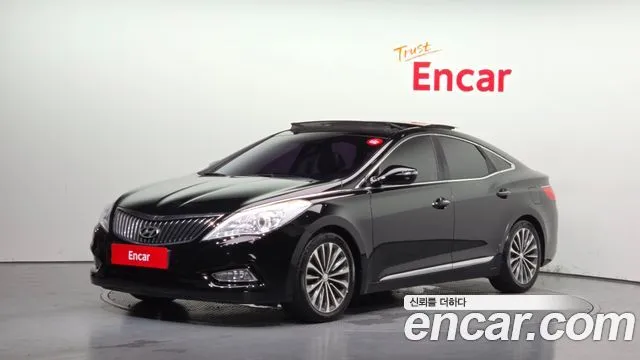 Hyundai Grandeur HG240 Modern