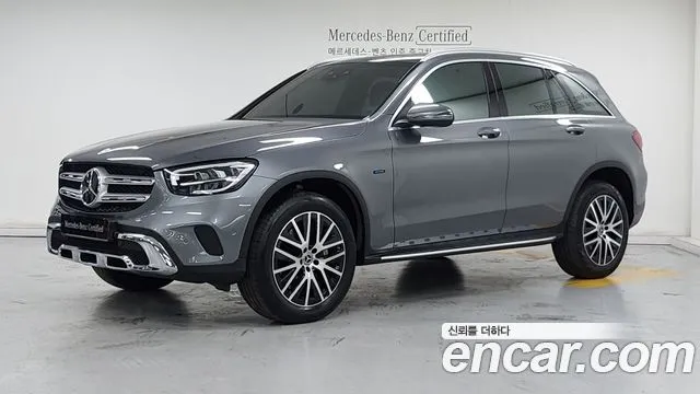 Mercedes-Benz GLC-Class GLC300e 4MATIC