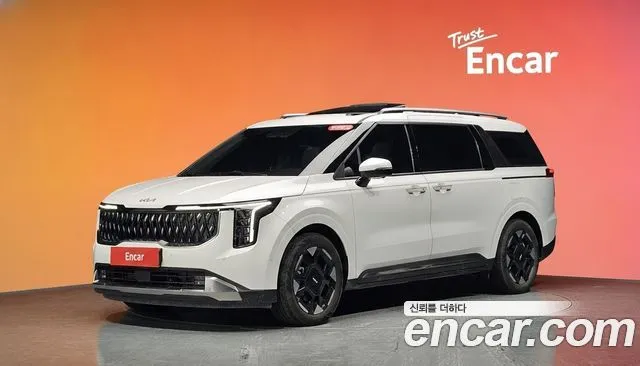 Kia Canival HEV 9seater Signature