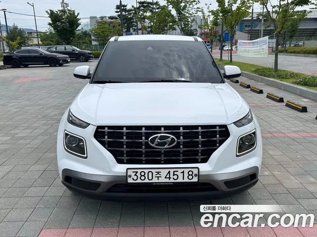 Hyundai Venue 1.6 Smart