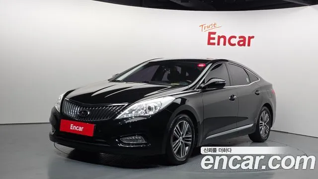 Hyundai Grandeur HG240 Modern