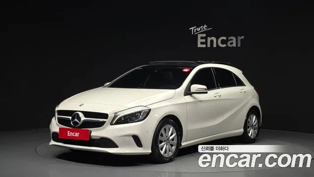 Mercedes-Benz A-Class A200