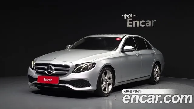 Mercedes-Benz E-Class E200 Avantgarde