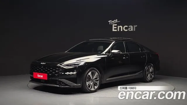 Kia K8 Signature