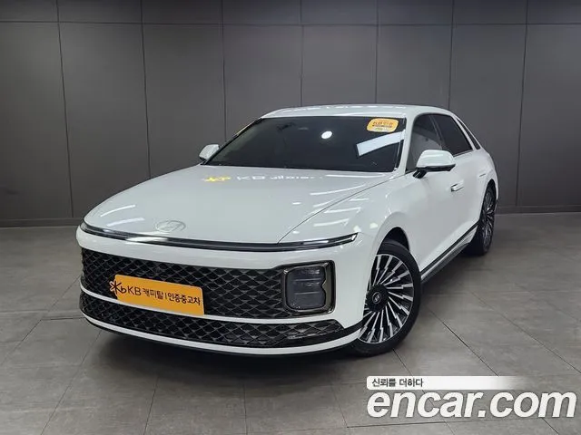 Hyundai Grandeur Calligraphy