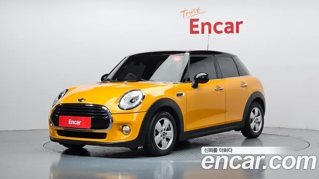 Mini Cooper 5Door Standard